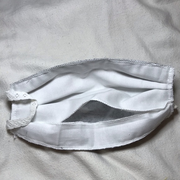 Handmade Fabric Face Masks - Picture 6 of 6